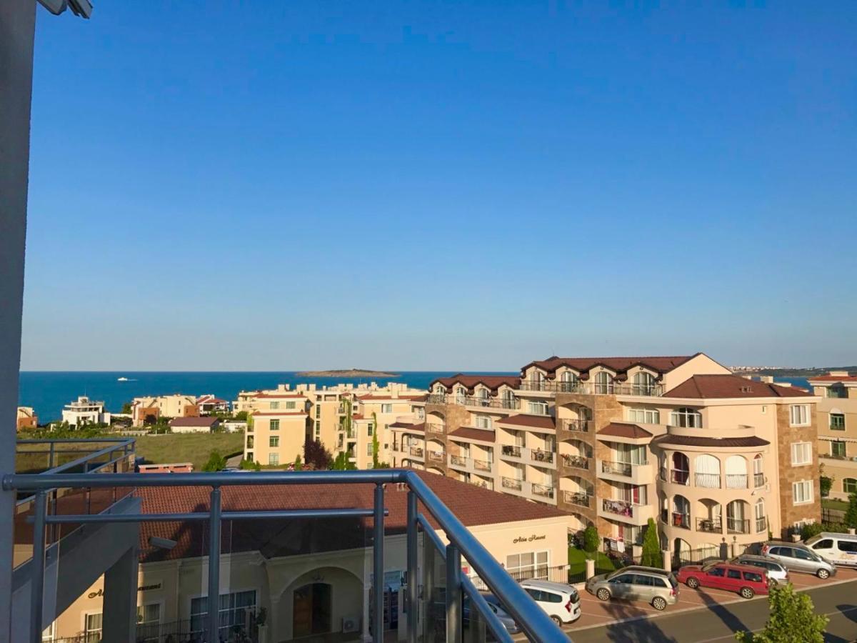 Apartments In Sunny Island Complex Chernomorets Exterior photo